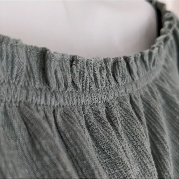 H&M Sage green puff sleeve crop top textured size Medium @F1 - Picture 7 of 10